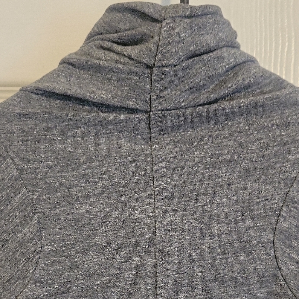 Lululemon Stylish Heather Gray Cowl Neck cross over snap close Jacket - Picture 7 of 7